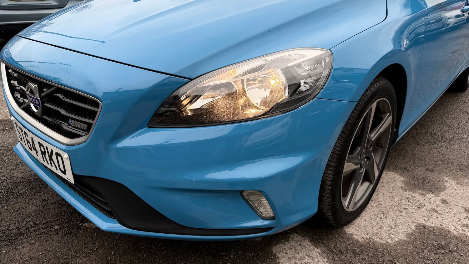 Used Volvo V40 2014 for sale - 77786332: Photo 37