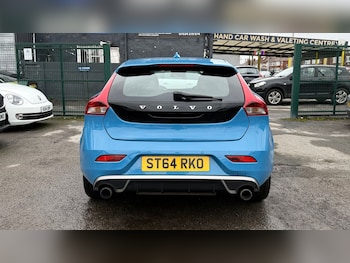 Used Volvo V40 2014 for sale - 77786332: Photo