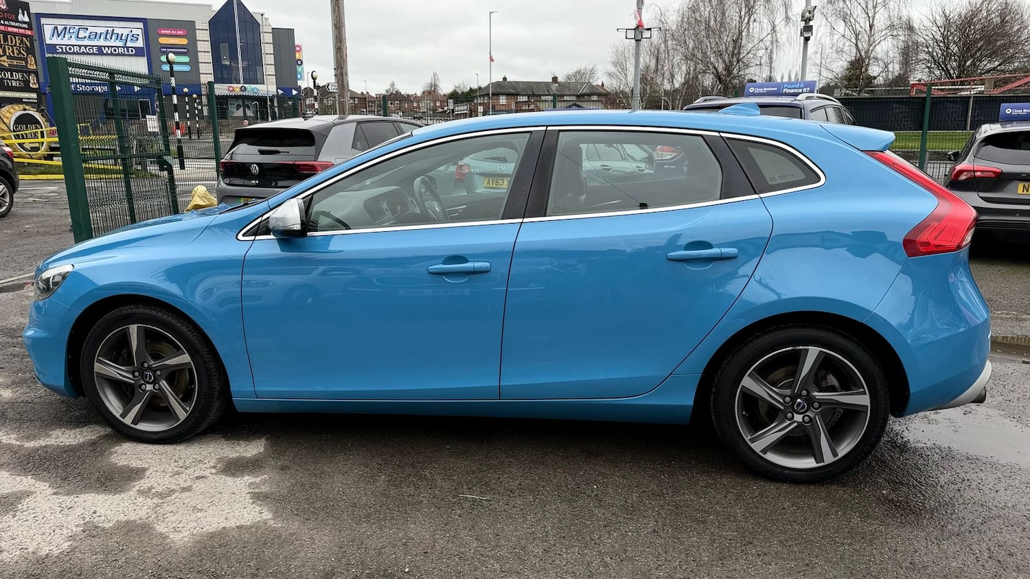 Used Volvo V40 2014 for sale - 77786332: Photo 6