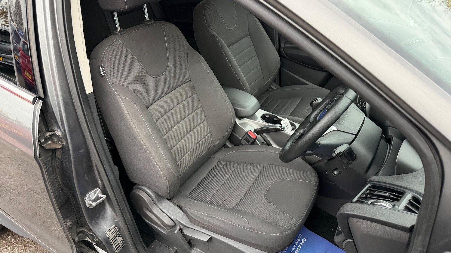 Used Ford Kuga 2014 for sale - 77169449: Photo 14