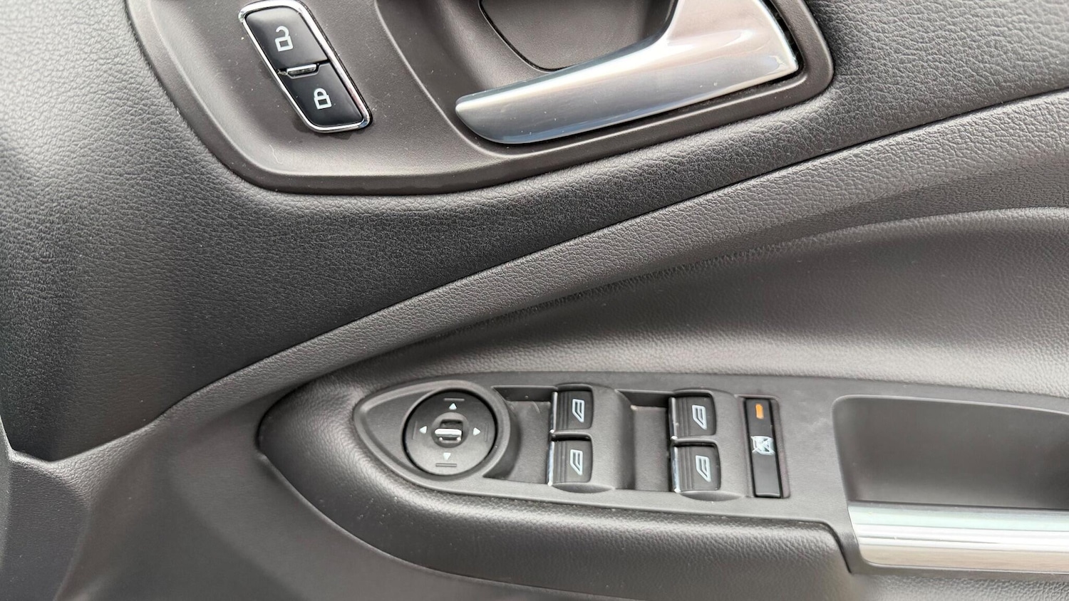 Used Ford Kuga 2014 for sale - 77169449: Photo 29