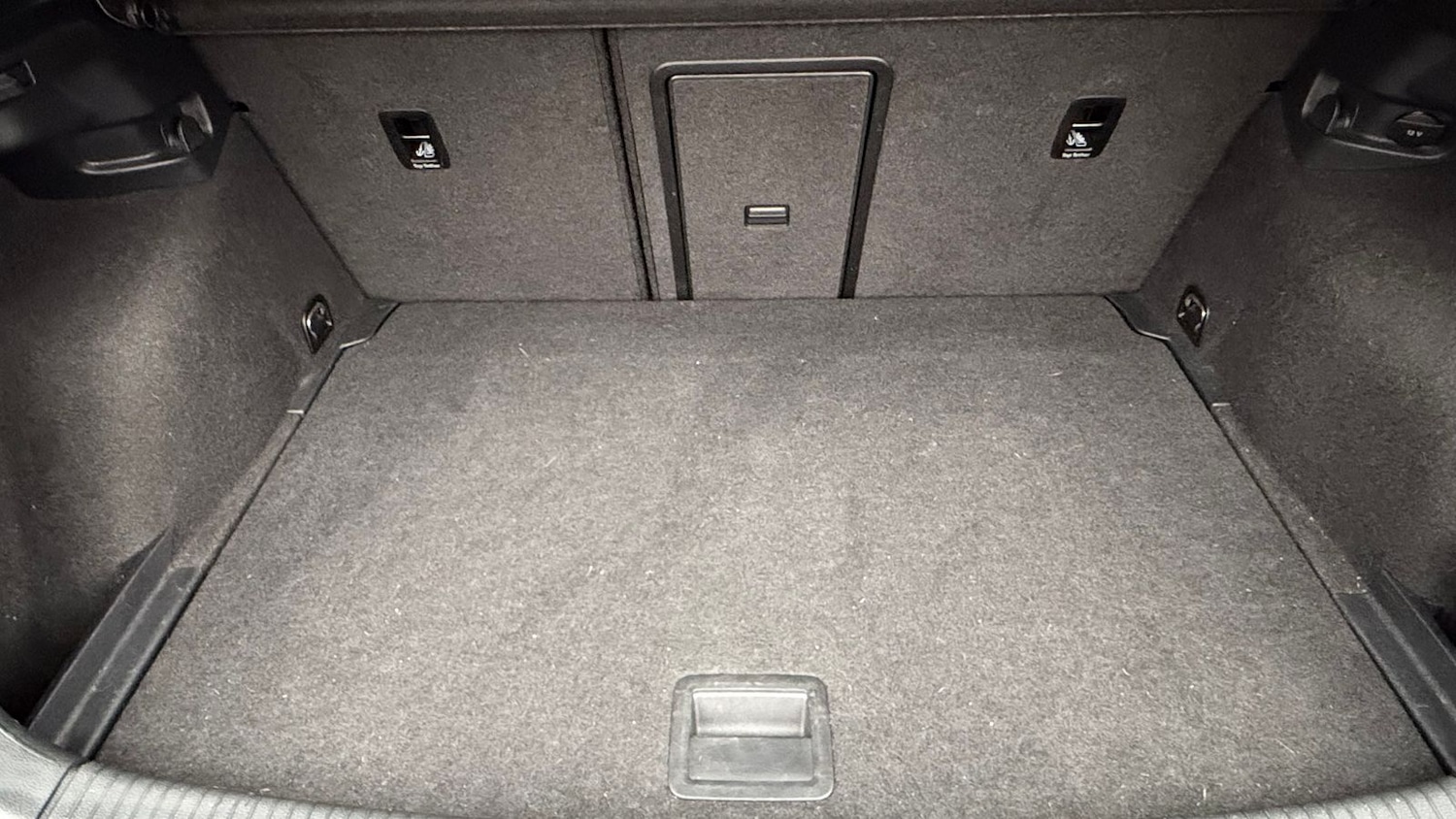 Used Volkswagen Golf 2014 for sale - 77256585: Photo 31