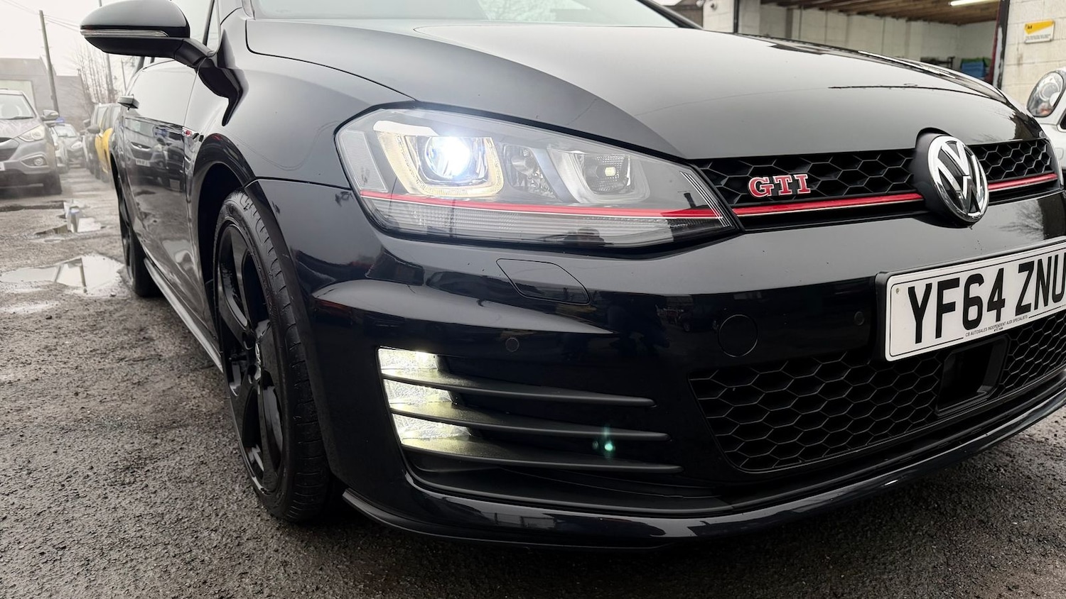 Used Volkswagen Golf 2014 for sale - 77256585: Photo 32