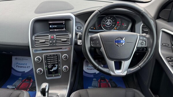 Used Volvo XC60 2015 for sale - 76217011: Photo 11