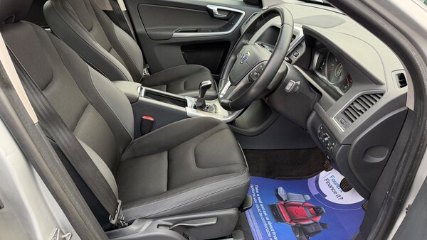 Used Volvo XC60 2015 for sale - 76217011: Photo 14
