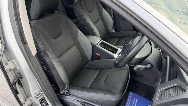 Used Volvo XC60 2015 for sale - 76217011: Photo 15