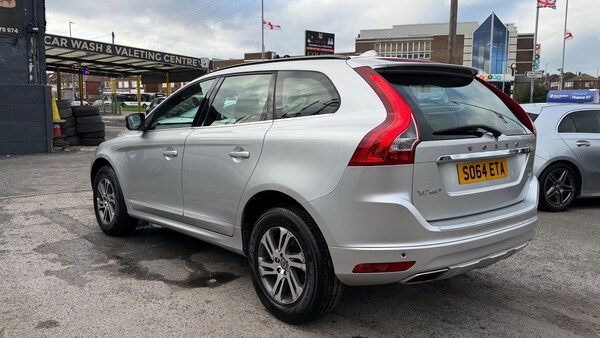 Used Volvo XC60 2015 for sale - 76217011: Photo 5