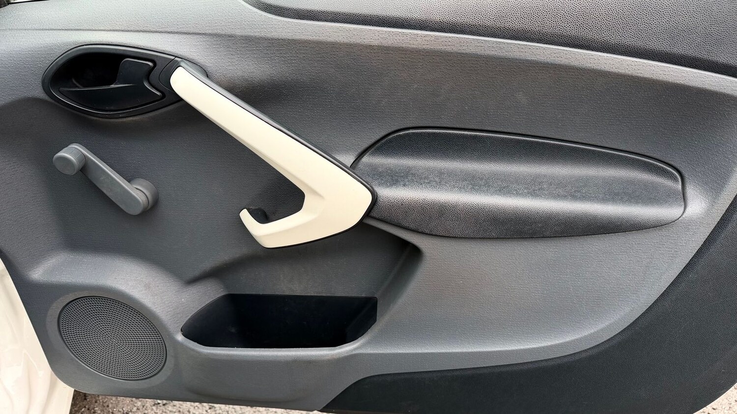 Used Ford Ka 2014 for sale - 77480323: Photo 23