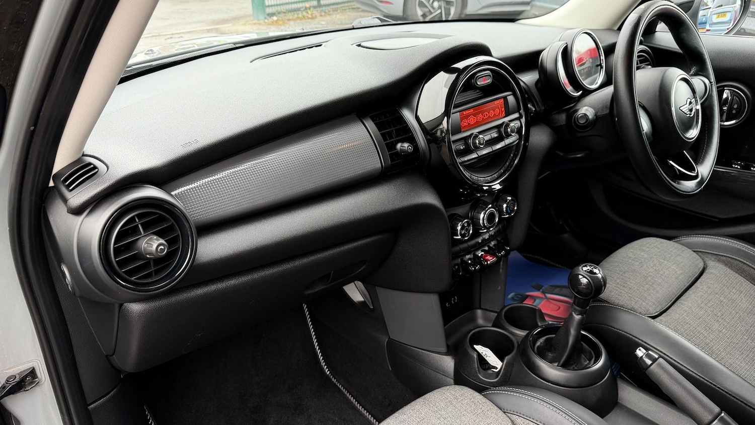 Used MINI Hatch 2017 for sale - 78187110: Photo 17