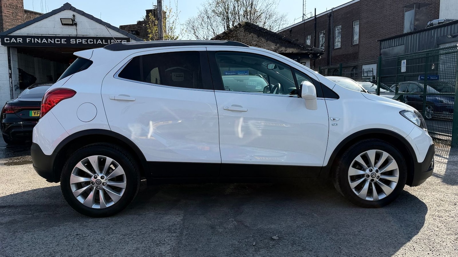 Used Vauxhall Mokka 2014 for sale - 78175824: Photo 2