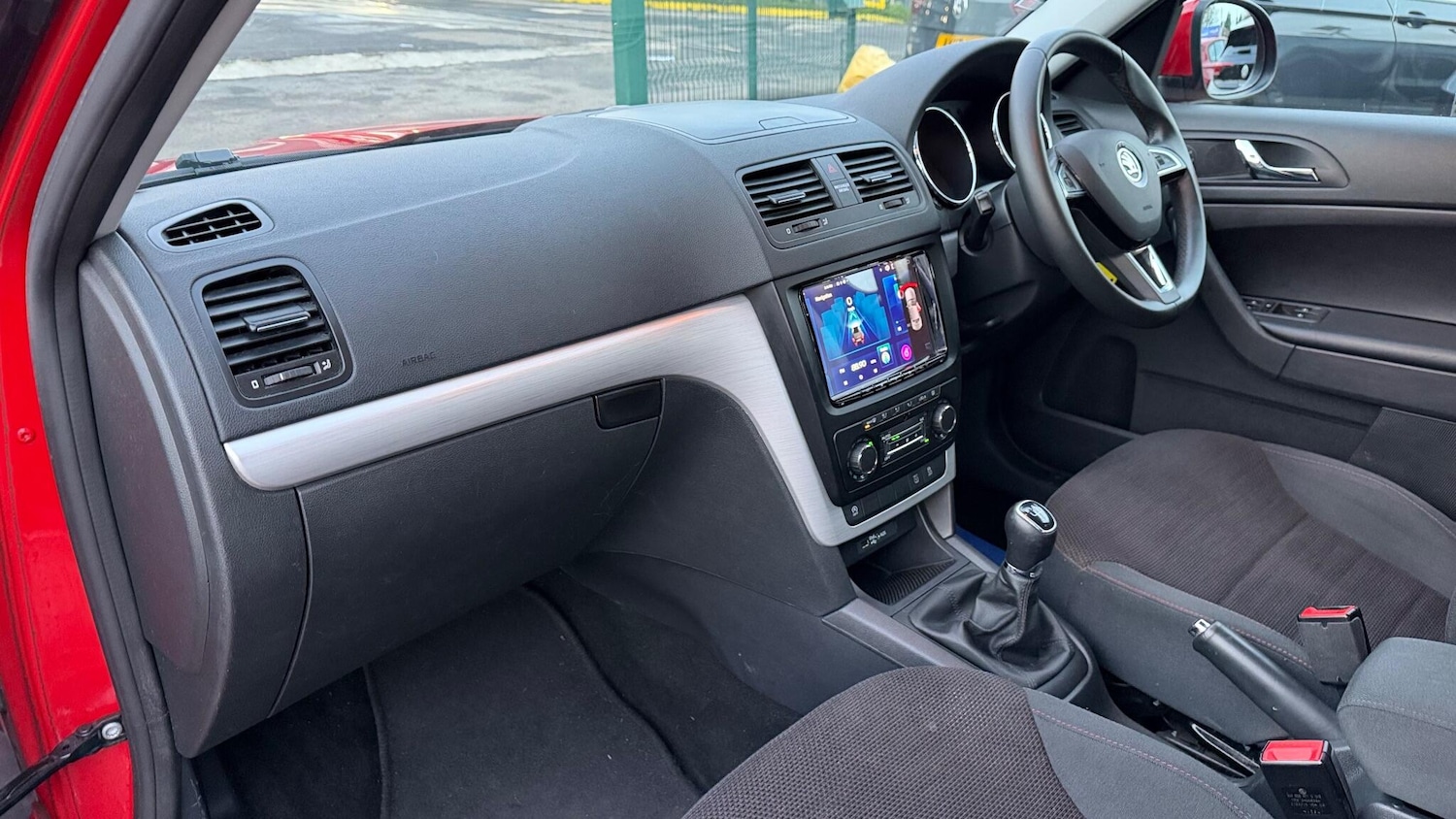 Used Skoda Yeti 2015 for sale - 76648144: Photo 16