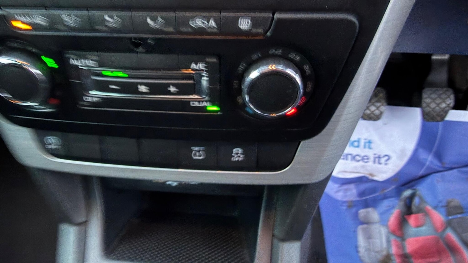 Used Skoda Yeti 2015 for sale - 76648144: Photo 26