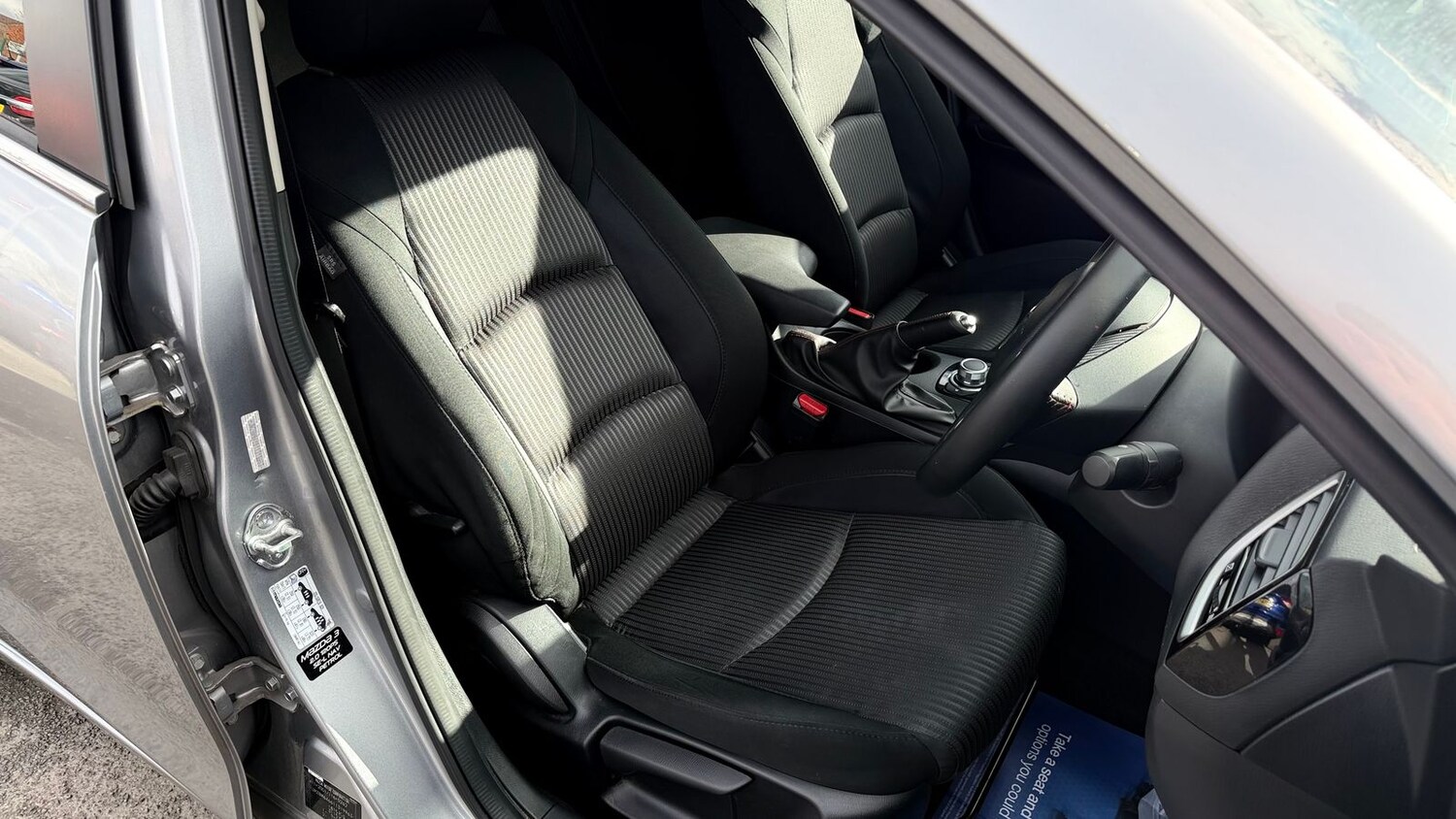 Used Mazda Mazda3 2016 for sale - 77971944: Photo 15