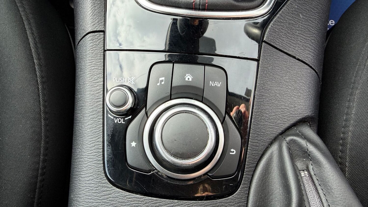 Used Mazda Mazda3 2016 for sale - 77971944: Photo 24