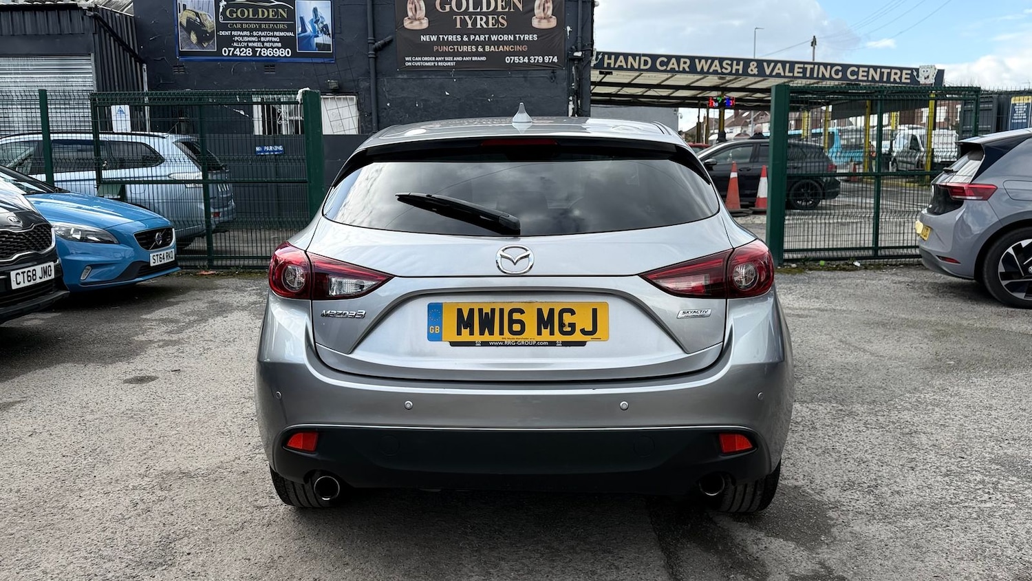 Used Mazda Mazda3 2016 for sale - 77971944: Photo 4