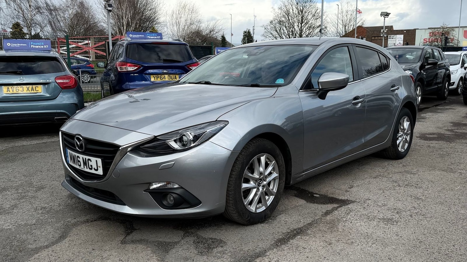 Used Mazda Mazda3 2016 for sale - 77971944: Photo 8