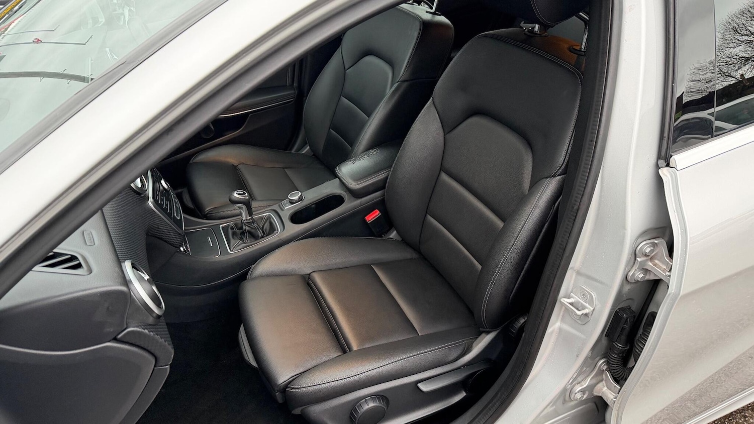 Used Mercedes-Benz A-Class 2017 for sale - 77614595: Photo 17