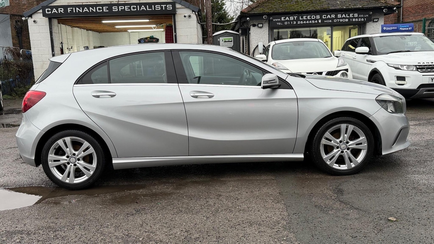 Used Mercedes-Benz A-Class 2017 for sale - 77614595: Photo 2