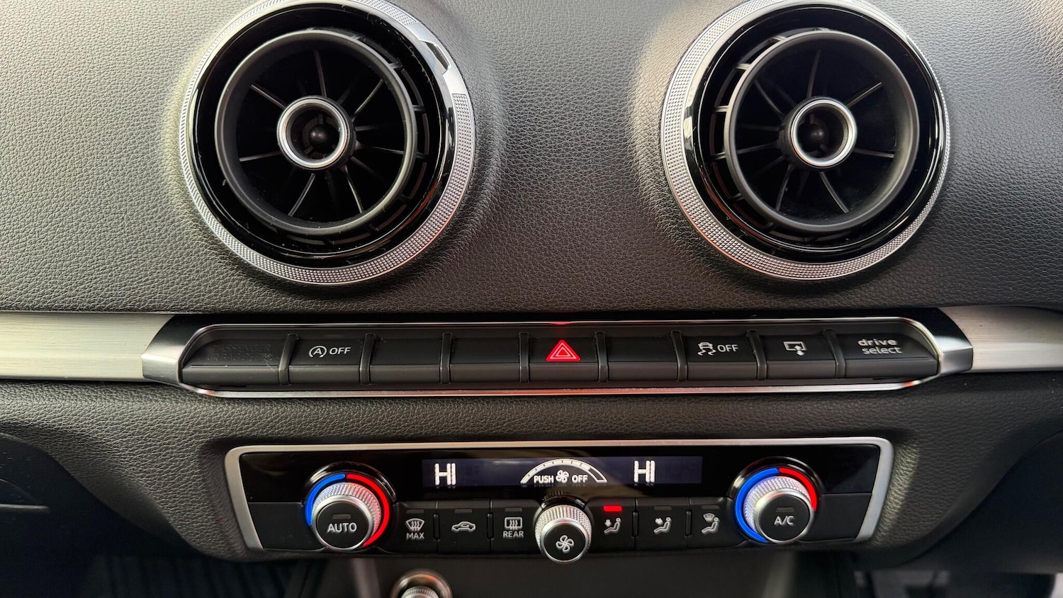 Used Audi A3 2016 for sale - 76745465: Photo 21