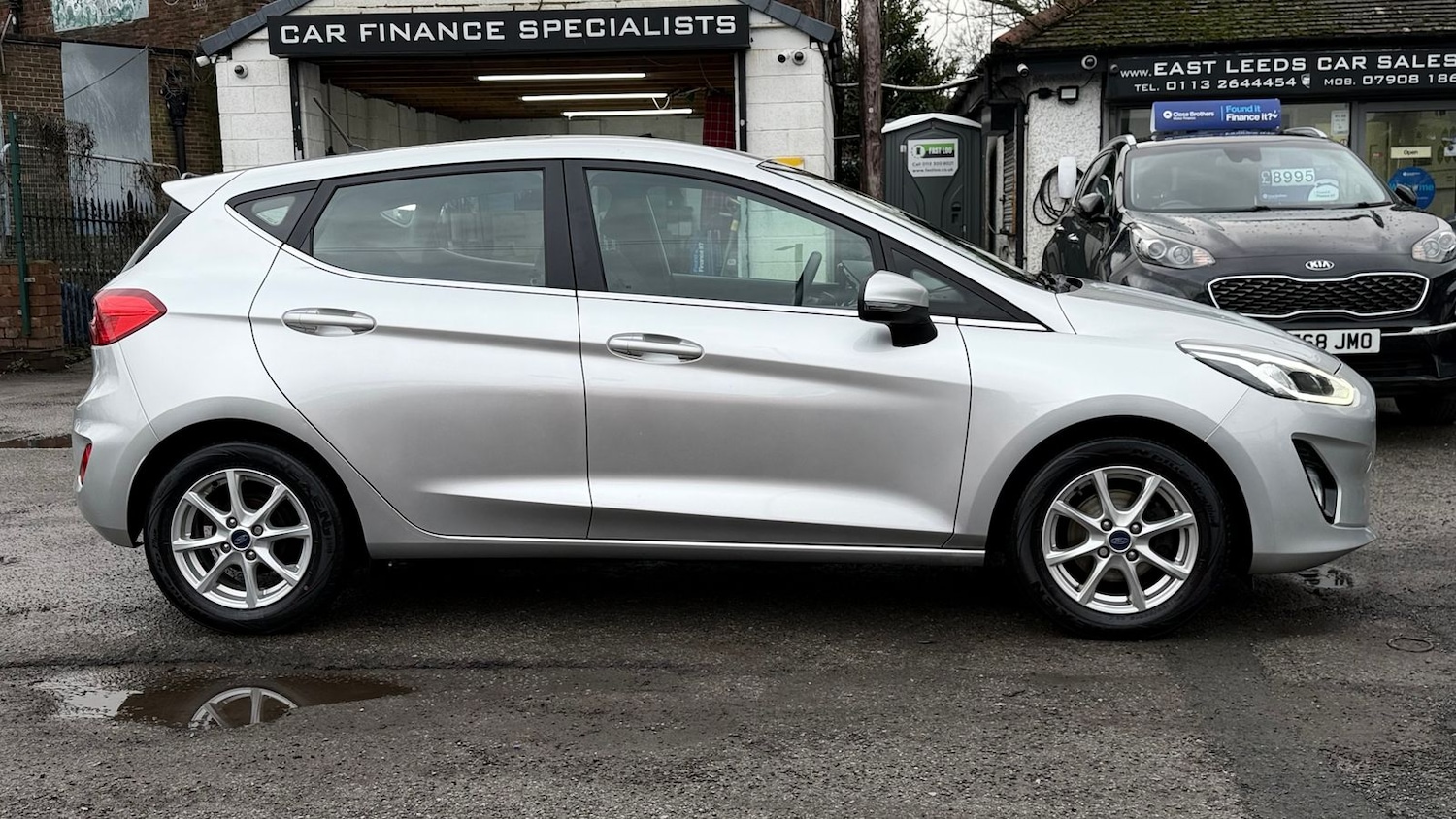 Used Ford Fiesta 2018 for sale - 77499817: Photo 2