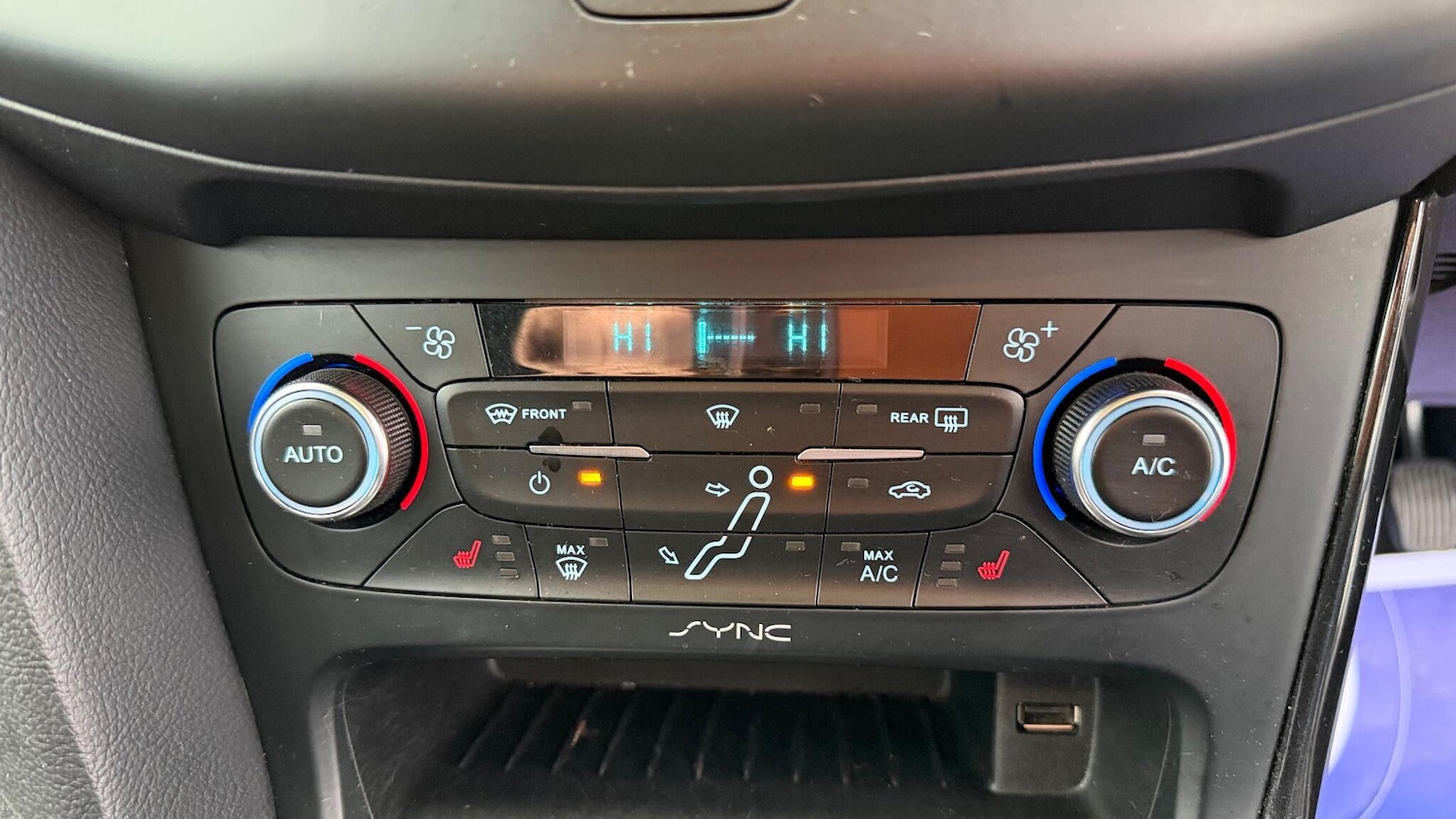 Used Ford Focus 2015 for sale - 76229364: Photo 22