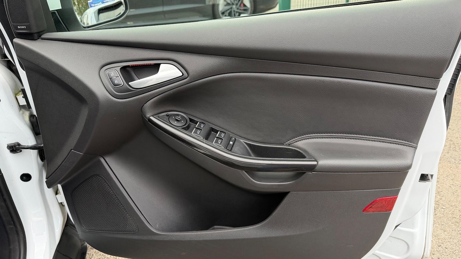 Used Ford Focus 2015 for sale - 76229364: Photo 30