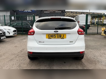 Used Ford Focus 2015 for sale - 76229364: Photo 4