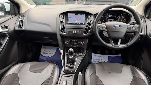 Used Ford Focus 2015 for sale - 76229364: Photo 9