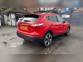 Used Nissan Qashqai 2015 for sale - 75930044: Photo