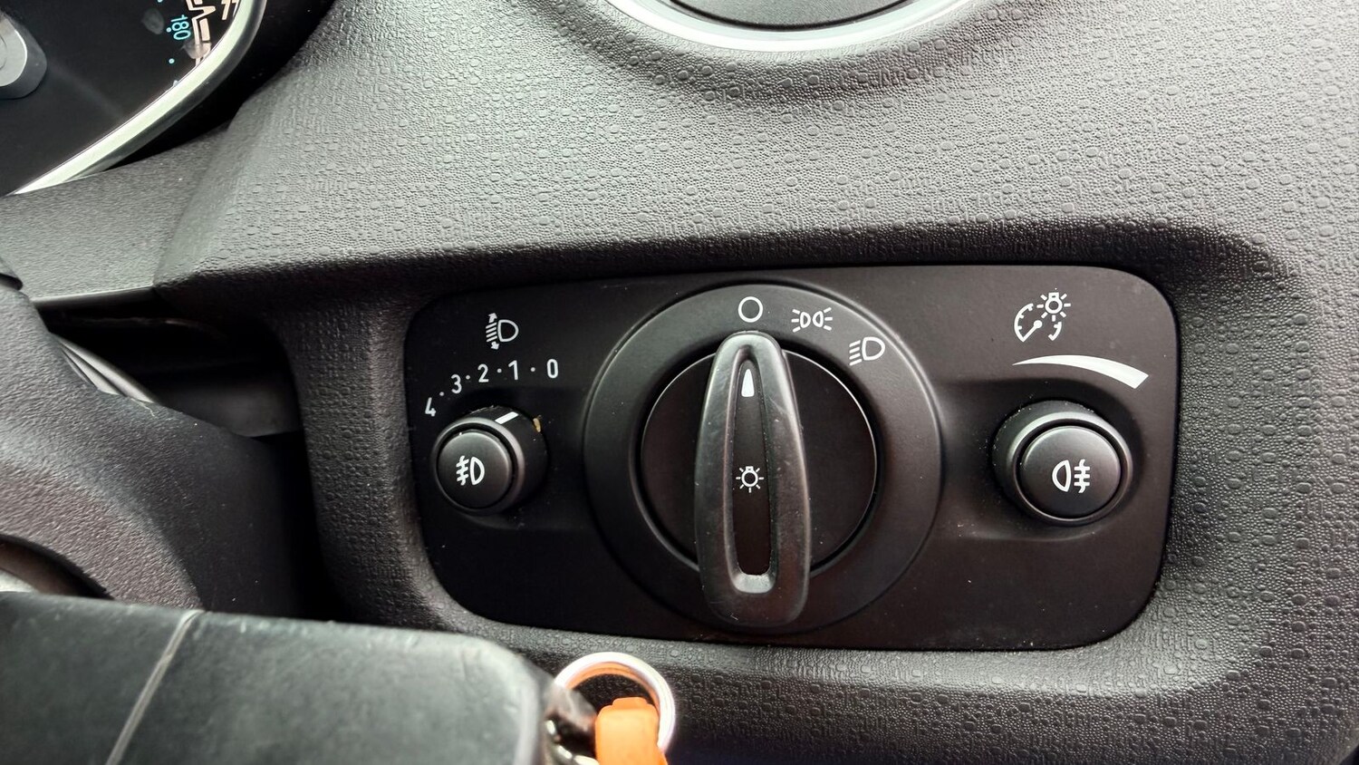 Used Ford Fiesta 2014 for sale - 77660502: Photo 26