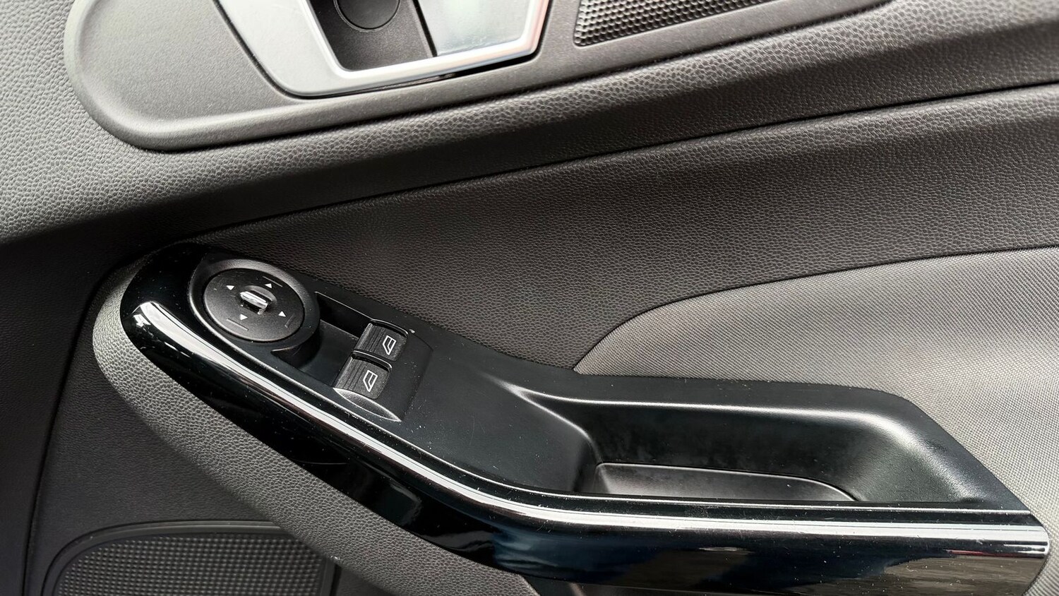 Used Ford Fiesta 2014 for sale - 77660502: Photo 27