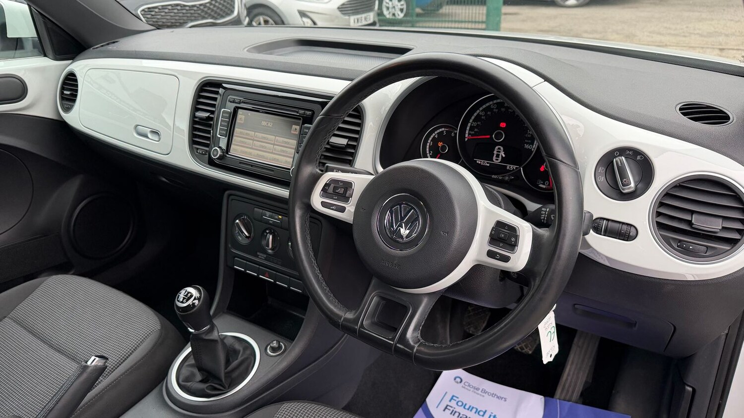 Used Volkswagen Beetle 2014 for sale - 77648224: Photo 12