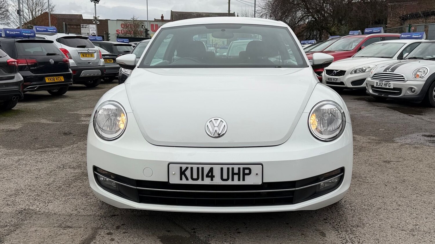 Used Volkswagen Beetle 2014 for sale - 77648224: Photo 8