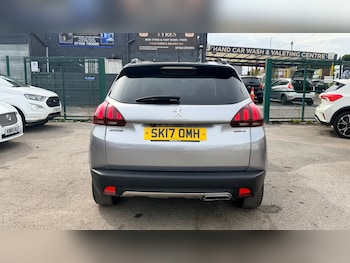 Used Peugeot 2008 2017 for sale - 79363537: Photo