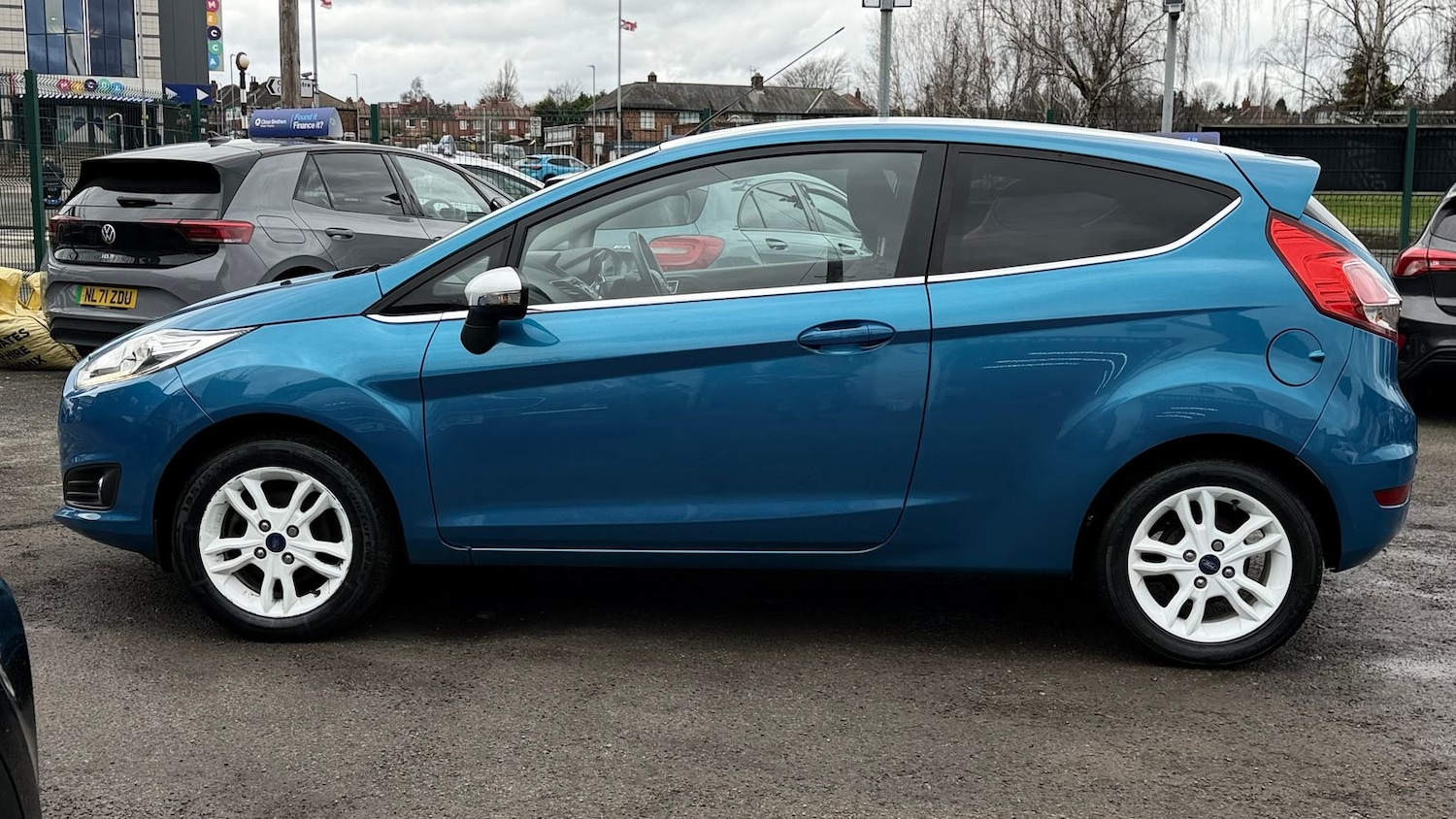 Used Ford Fiesta 2016 for sale - 77894039: Photo 6