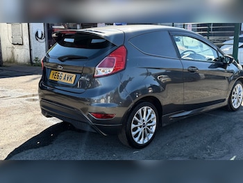 Used Ford Fiesta Van 2016 for sale - 78418783: Photo