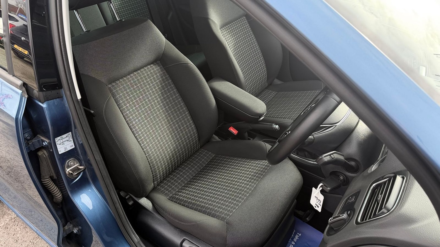 Used Volkswagen Polo 2016 for sale - 77726237: Photo 14