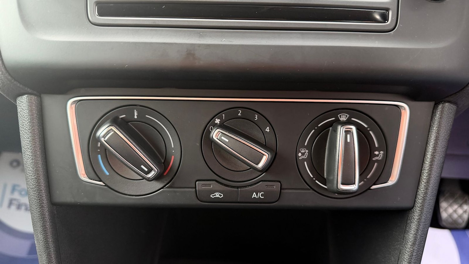 Used Volkswagen Polo 2016 for sale - 77726237: Photo 22