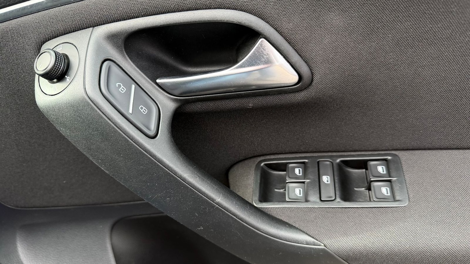 Used Volkswagen Polo 2016 for sale - 77726237: Photo 27