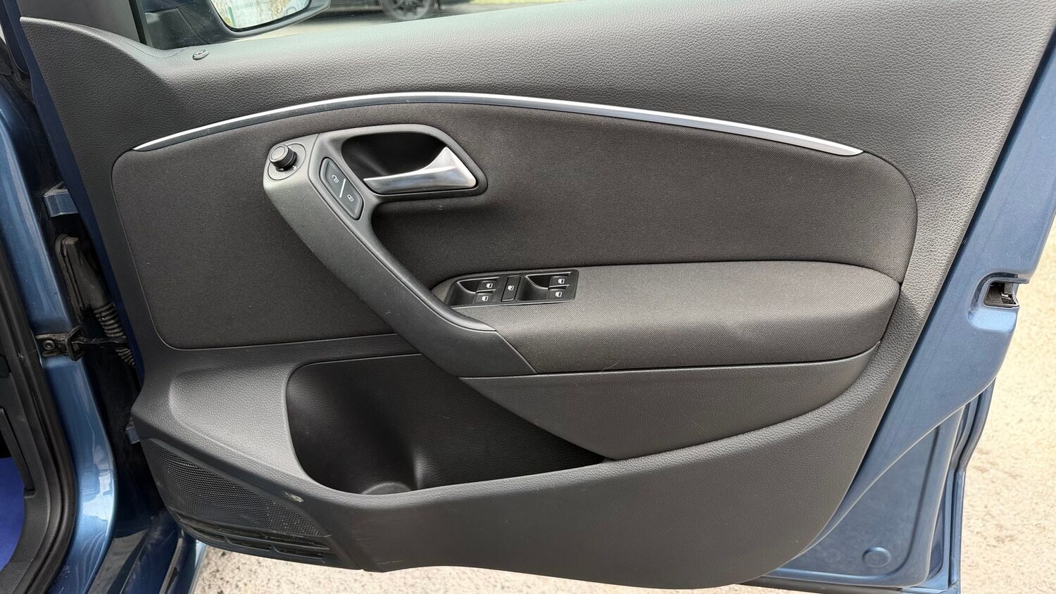 Used Volkswagen Polo 2016 for sale - 77726237: Photo 28