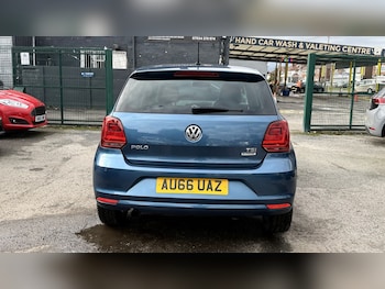 Used Volkswagen Polo 2016 for sale - 77726237: Photo