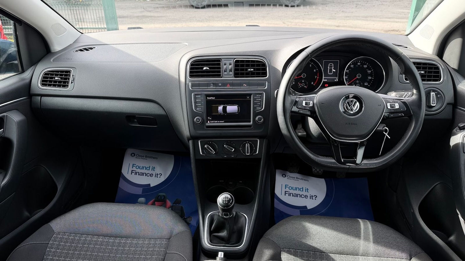 Used Volkswagen Polo 2016 for sale - 77726237: Photo 9