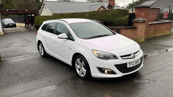 Used Vauxhall Astra 2014 for sale - 76942757: Photo 1