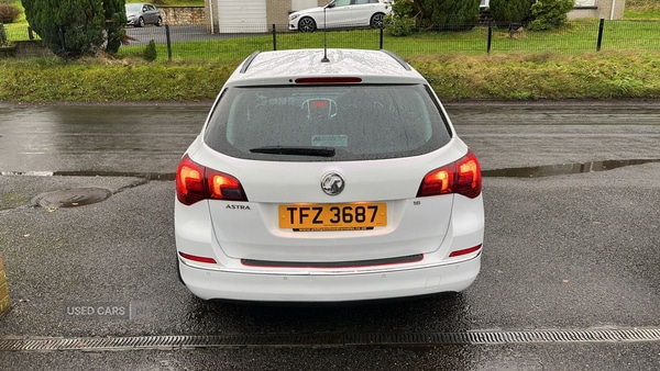 Used Vauxhall Astra 2014 for sale - 76942757: Photo 9