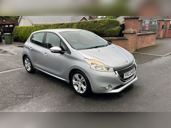 Used Peugeot 208 2013 for sale - 75747776: Photo