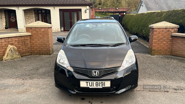 Used Honda Jazz 2011 for sale - 77697273: Photo 2