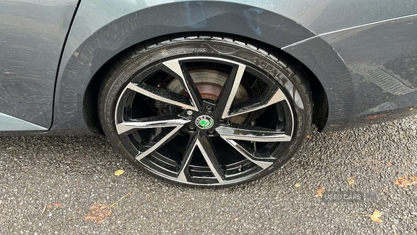 Used Skoda Superb 2019 for sale - 76597600: Photo 10