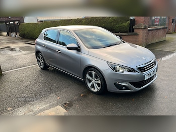 Used Peugeot 308 2014 for sale - 76743804: Photo