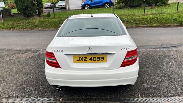 Used Mercedes-Benz C Class 2013 for sale - 76308258: Photo 10
