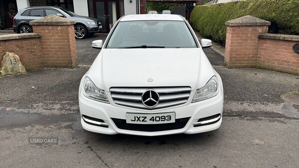 Used Mercedes-Benz C Class 2013 for sale - 76308258: Photo 2